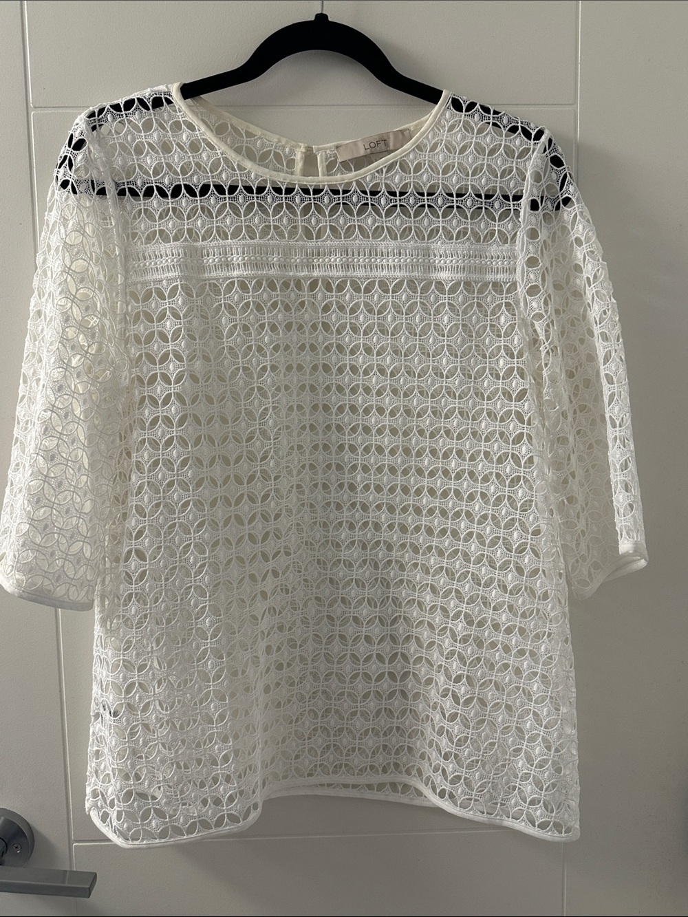LOFT White Circular Lace Blouse (91)